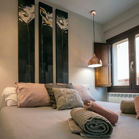 El Arco San Esteban By Unique Rooms Burgo Екстериор снимка